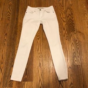 White Burberry skinny low rise jeans